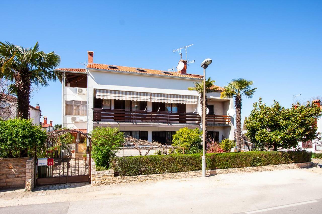 Appartement Nola By Rent Istria